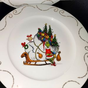 The Grinch Set of 4 Dinner Plates